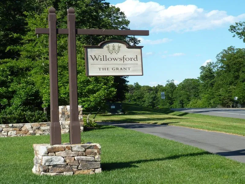 Willowsford entry sign